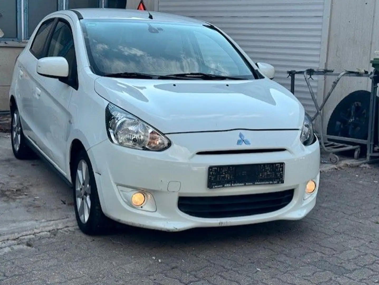 Mitsubishi Space Star Shine 1,2 Automatik-CVT/Klimatr/80TKM Alb - 1