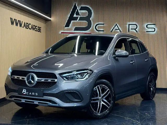 Mercedes-Benz GLA 180 * SPORT * GARANTIE 12 MOIS * 1ER PROP *