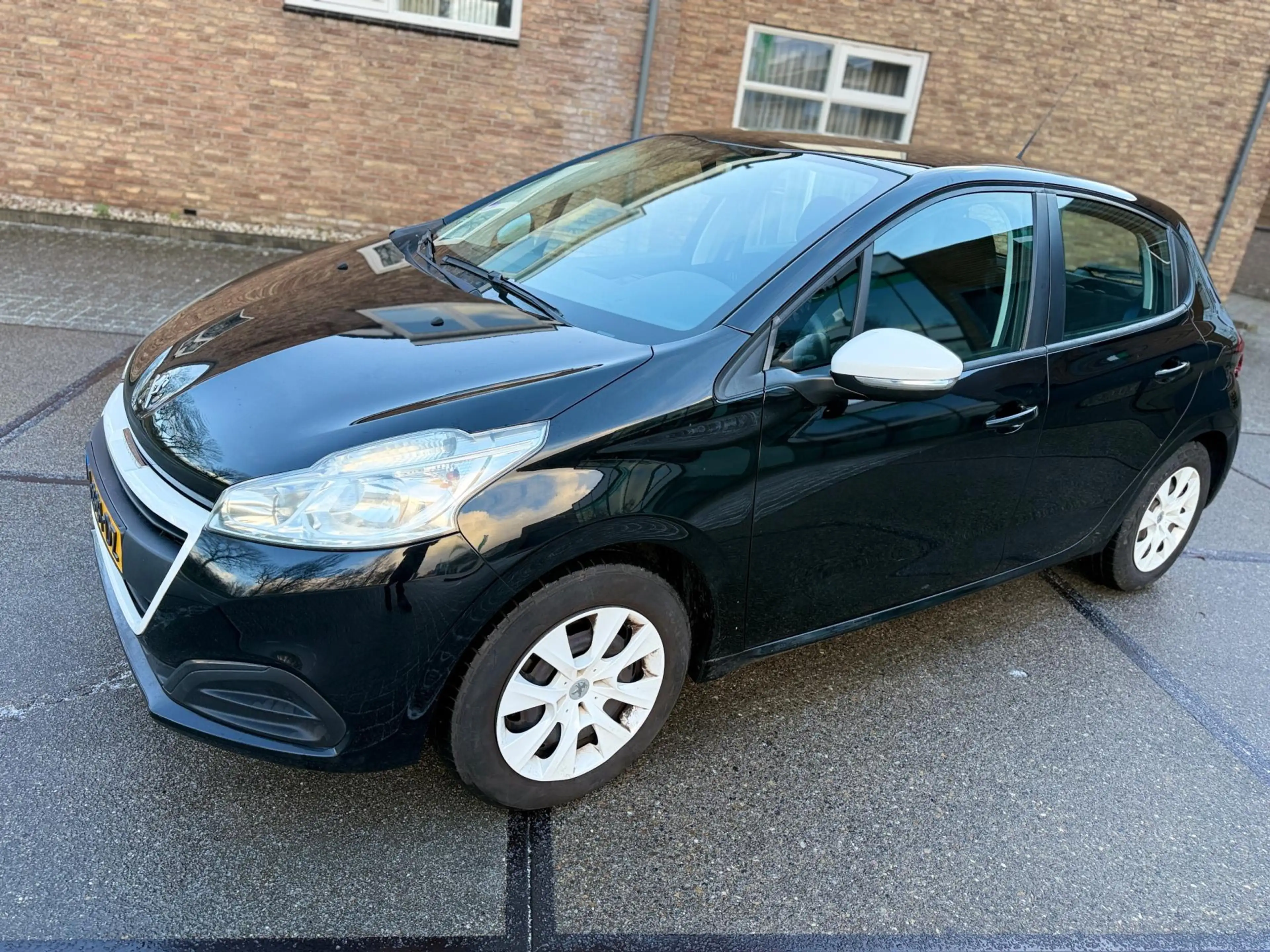 Peugeot 208 1.0 PureTech Access (( garantie ))) km n.a.p — photo 12