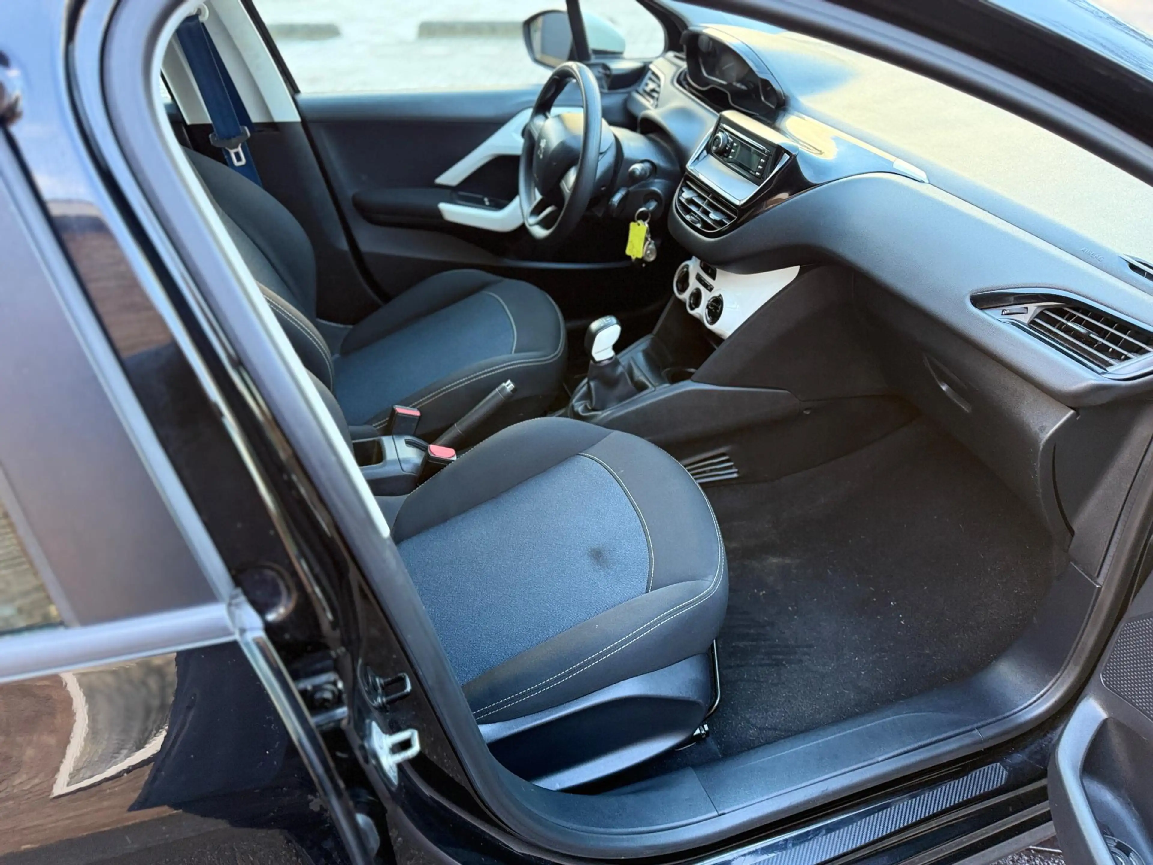 Peugeot 208 1.0 PureTech Access (( garantie ))) km n.a.p — photo 7