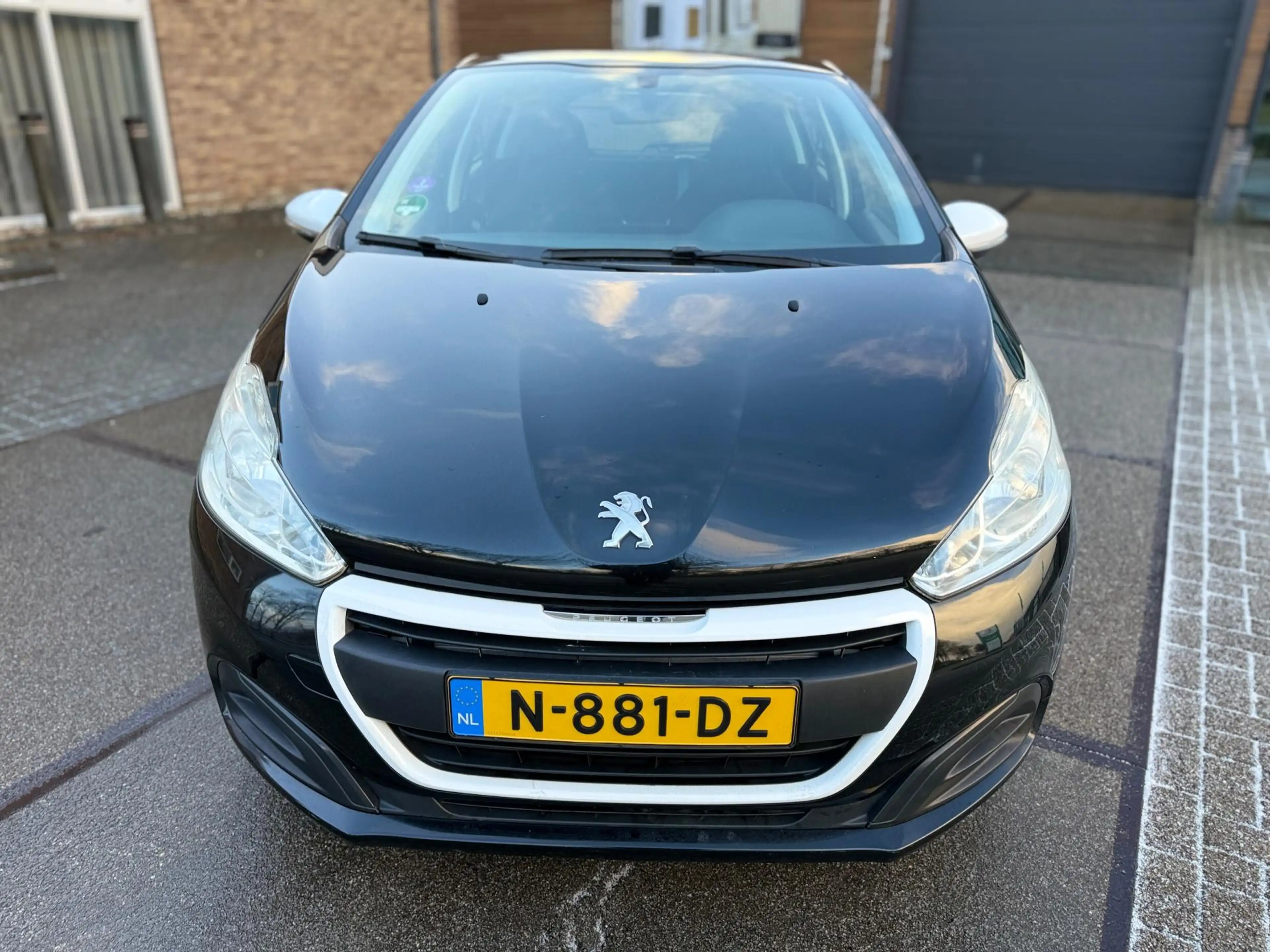 Peugeot 208 1.0 PureTech Access (( garantie ))) km n.a.p — photo 4