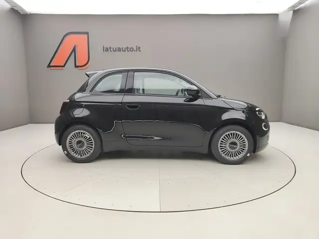 Fiat 500 view 8