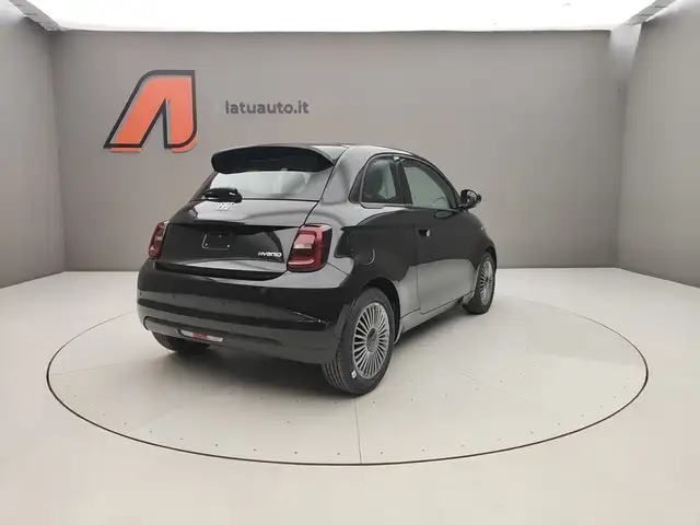 Fiat 500 view 7