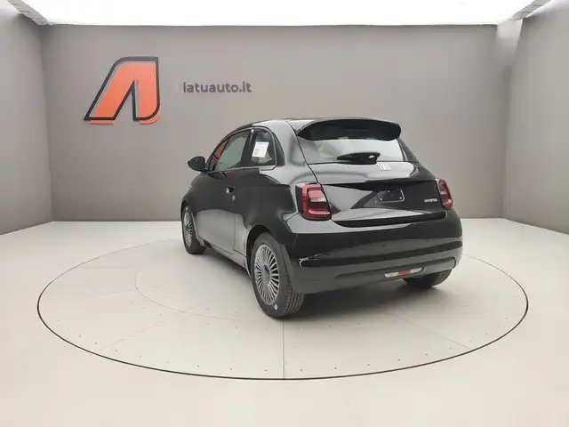 Fiat 500 view 5