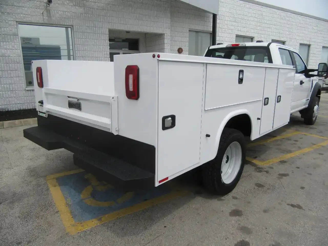 Ford F 550 снимка Ford F 550