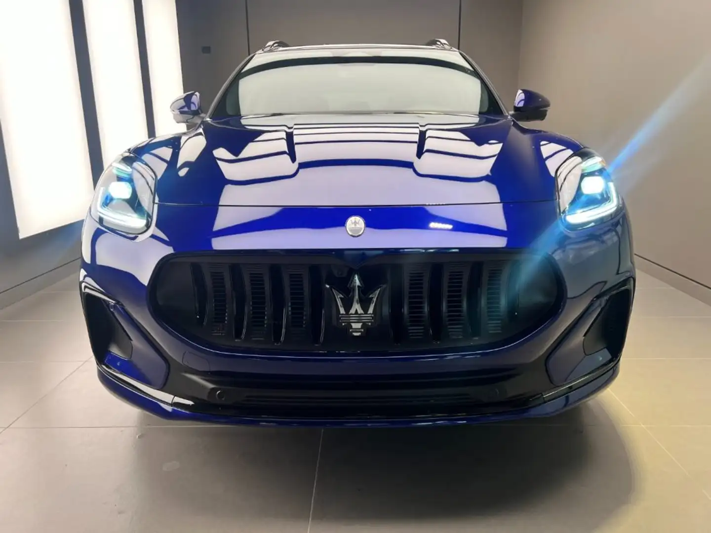 Maserati Grecale Folgore Blue - 2