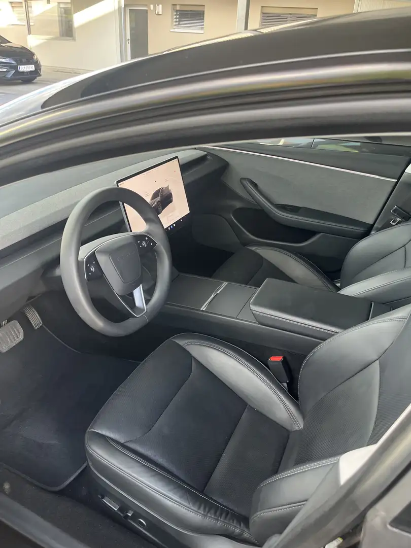 Tesla Model 3 Standard Range RWD Premium 62kWh - 2