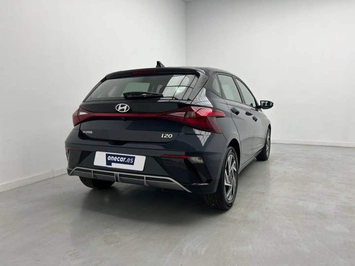 Hyundai i20 1.0 TGDI Klass 100 Gris - 2