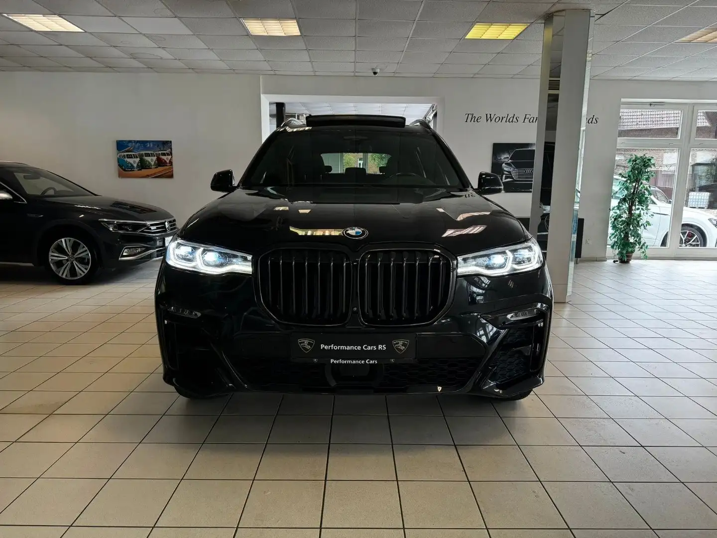 BMW X7 Baureihe X7 M50 d Pano/HUD/STHZ/AHK/360°/Soft Schwarz - 2