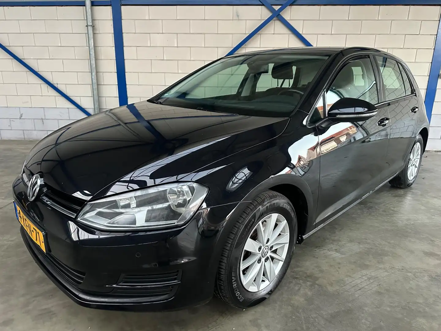 Volkswagen Golf 1.4 TSI Comfortline NAP|Cruise Control|Navi|Parkee Zwart - 1