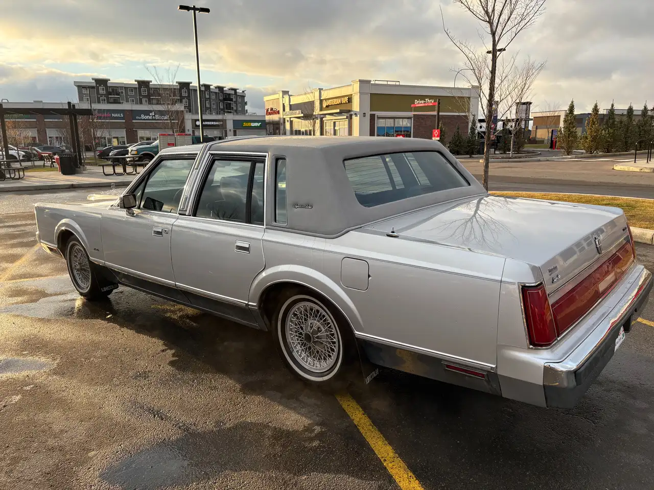 1987 Lincoln Town Car