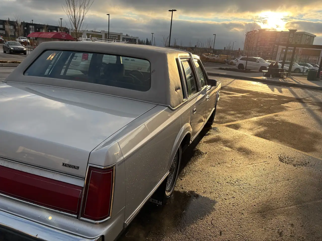 Lincoln Town Car снимка Lincoln Town Car