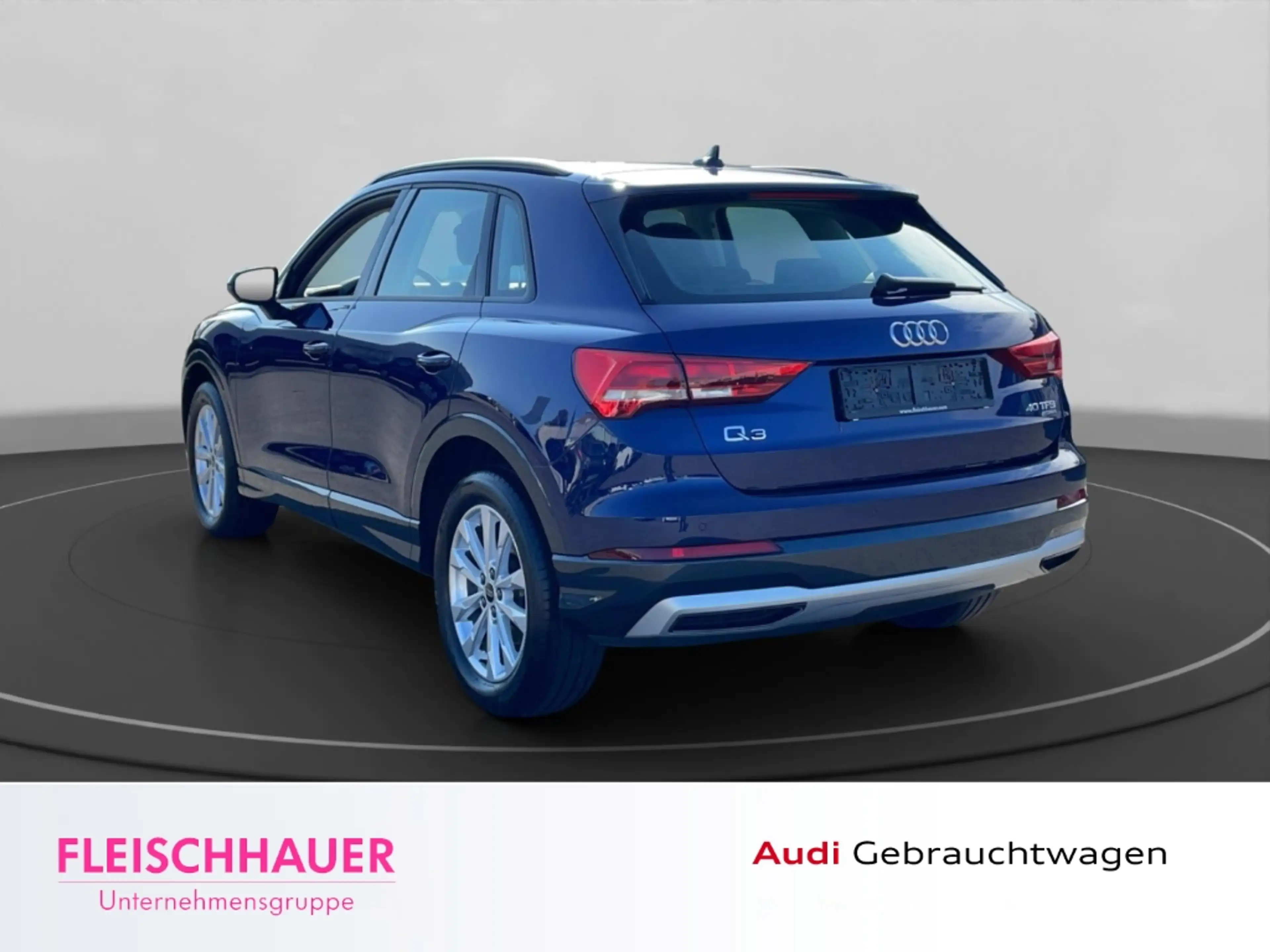 Audi Q3 40 TFSI quattro advanced AHKschwenk SHZ Sportsitze — photo 5