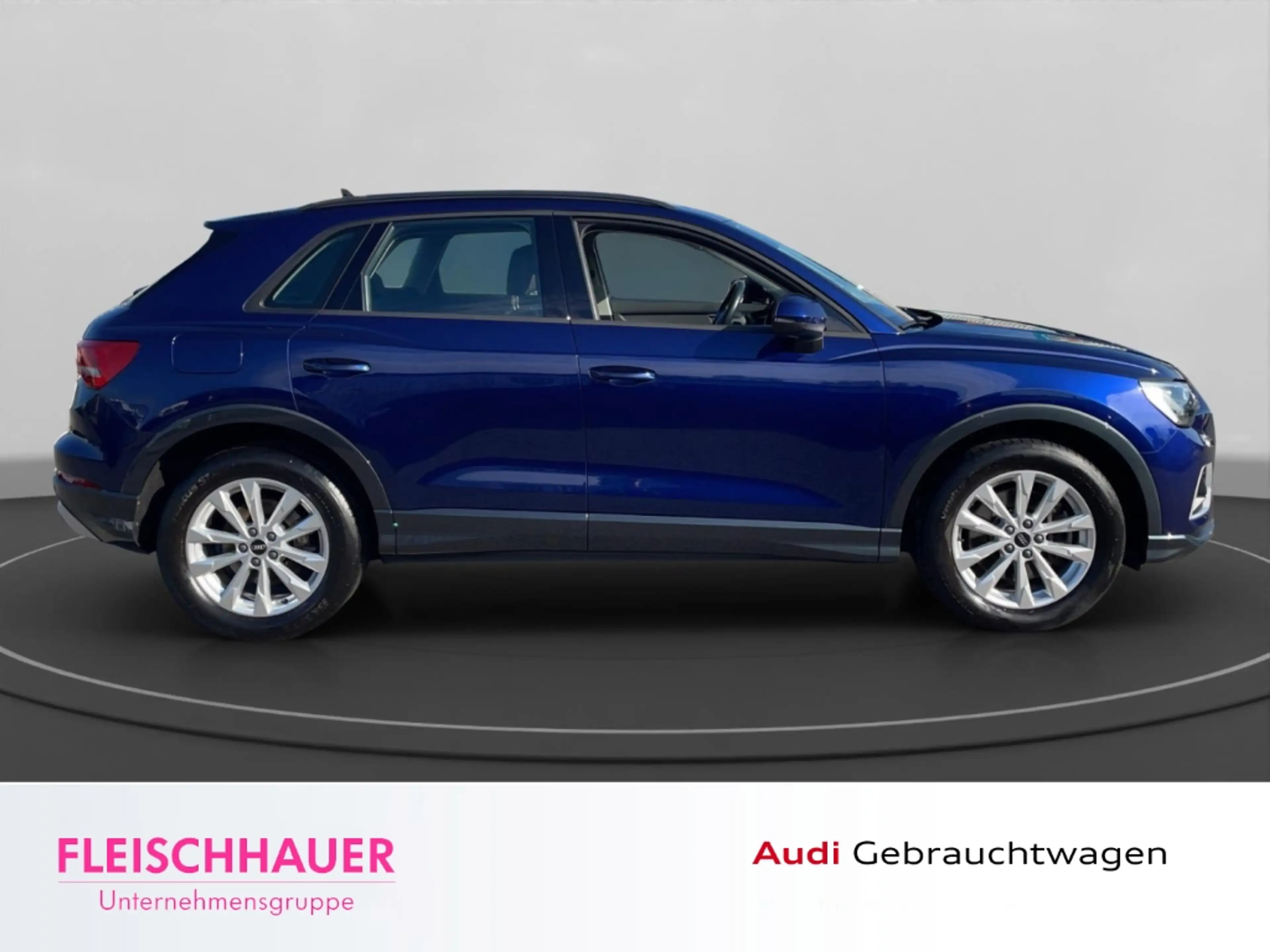 Audi Q3 40 TFSI quattro advanced AHKschwenk SHZ Sportsitze — photo 8