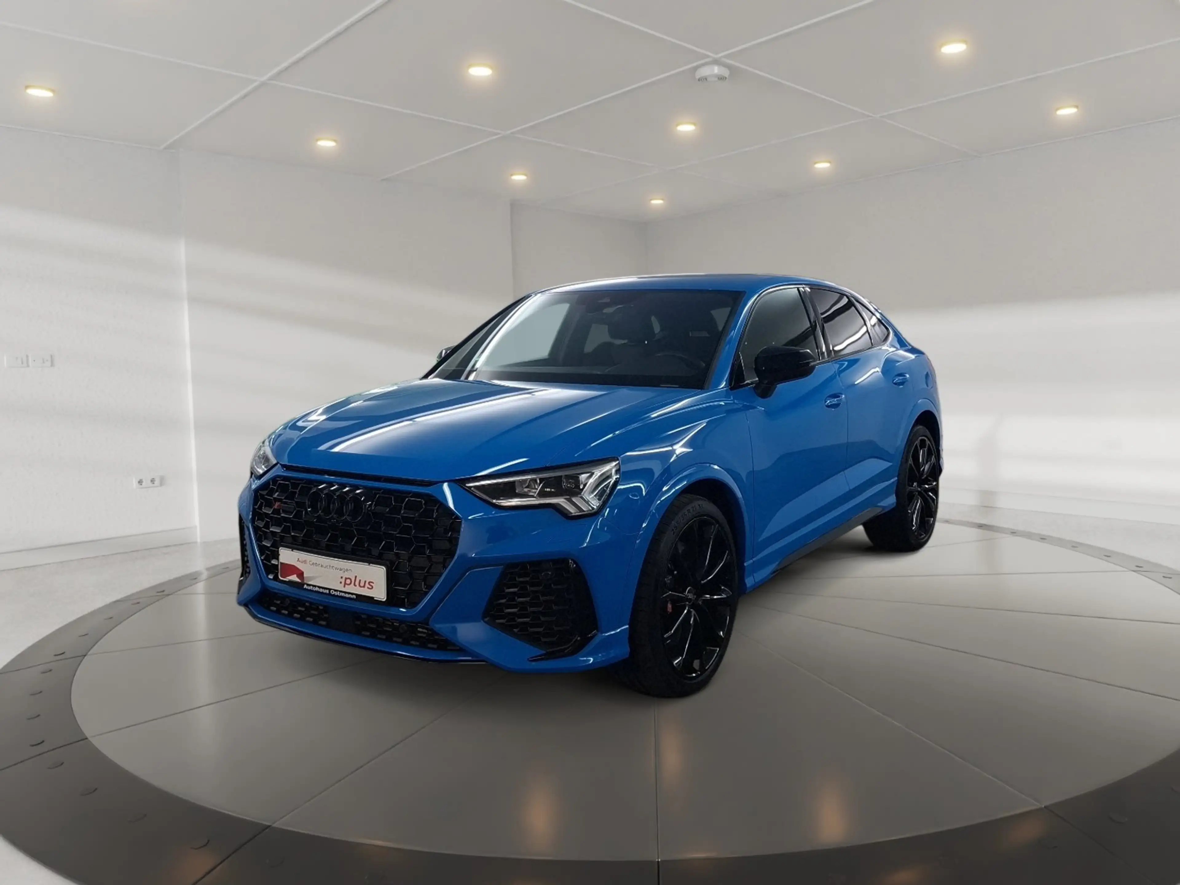 Audi RS Q3 Sportback 2.5 TFSI quattro AHK Sonos 20´´ — photo 2
