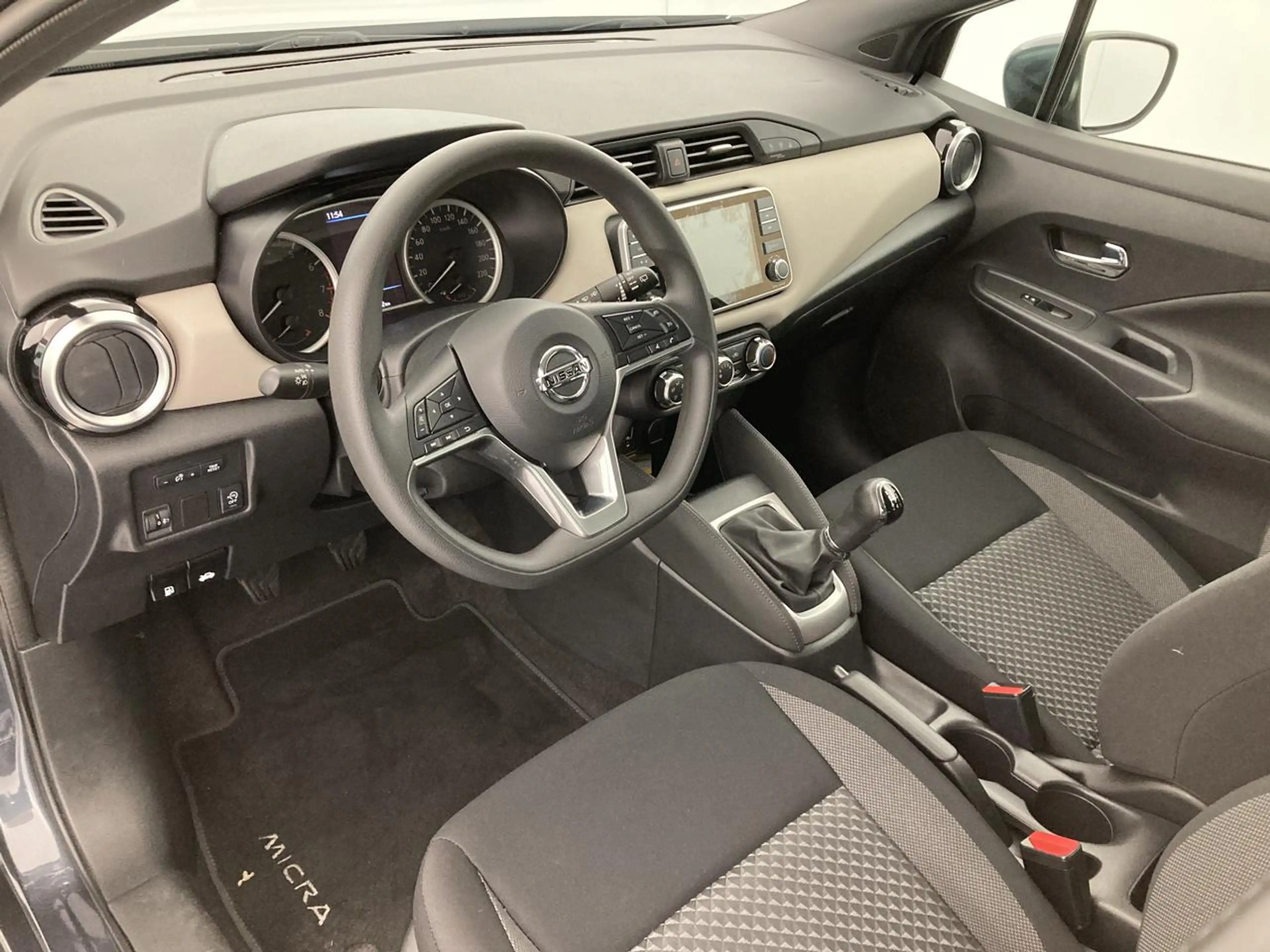 Nissan Micra 1.0 IG-T Acenta — photo 15