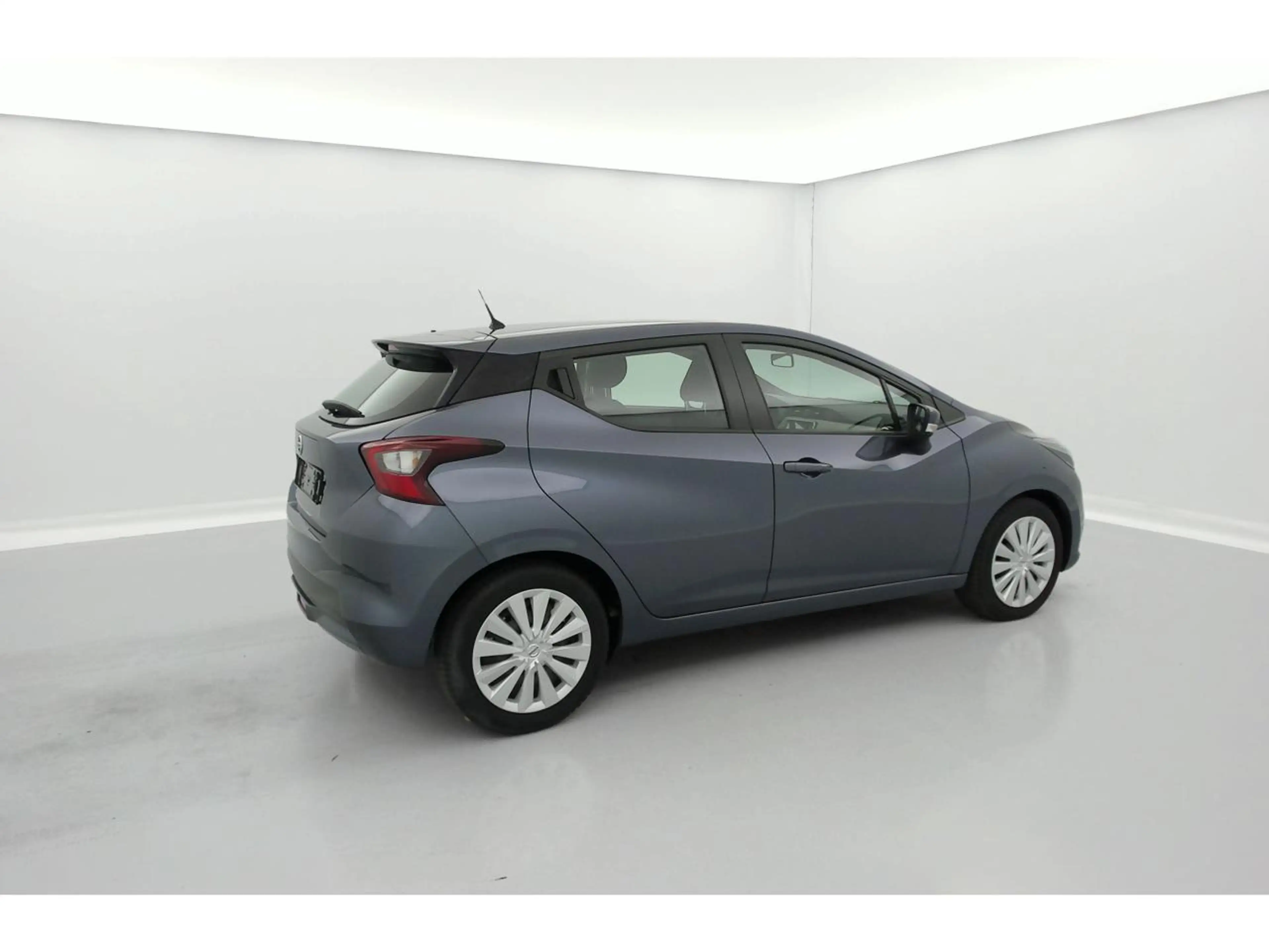 Nissan Micra 1.0 IG-T Acenta — photo 8