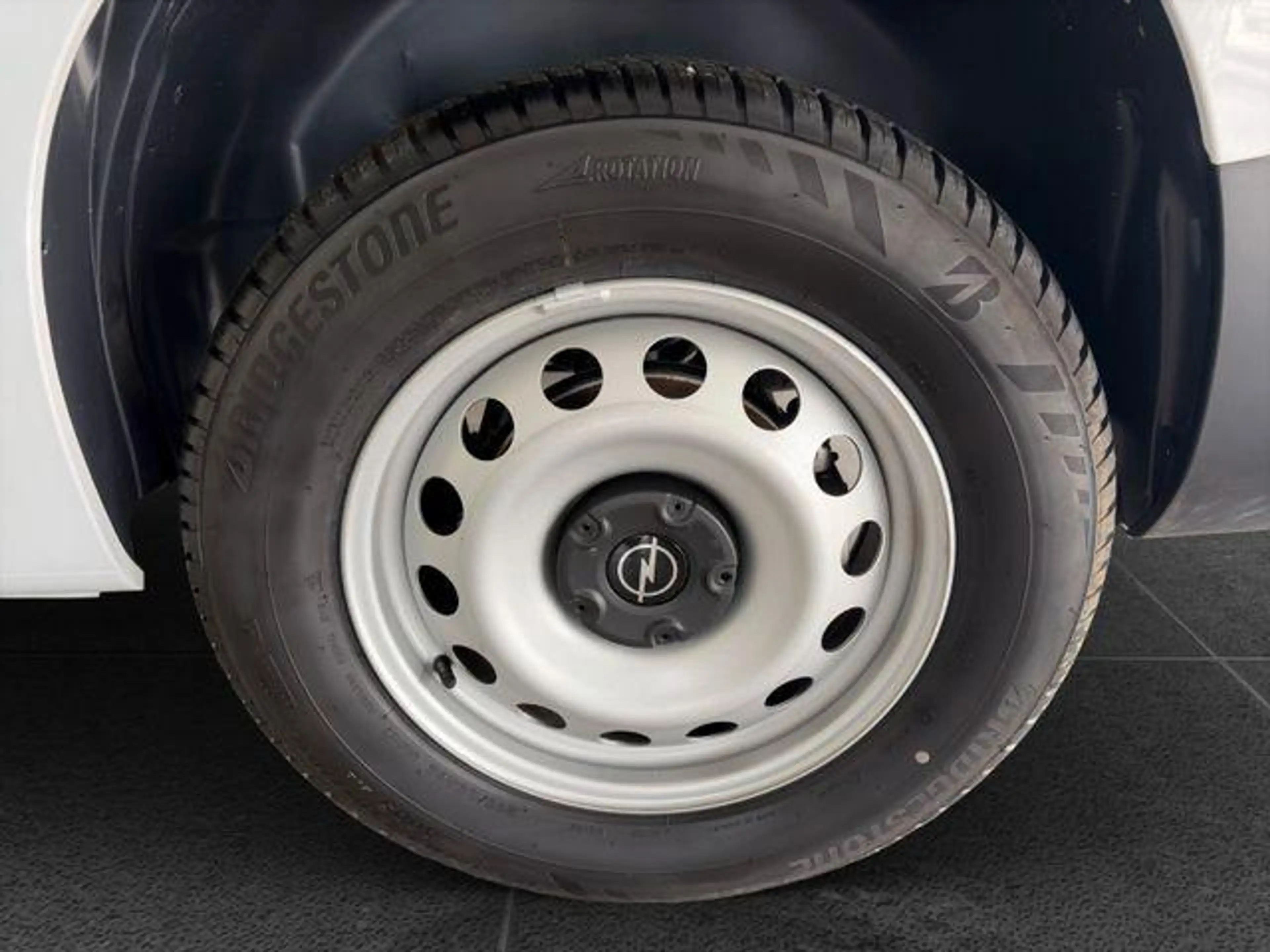 Opel Combo XL L2 Edition 1.5/10"BS/HOLZBODEN 75 kW (102 PS... — photo 14