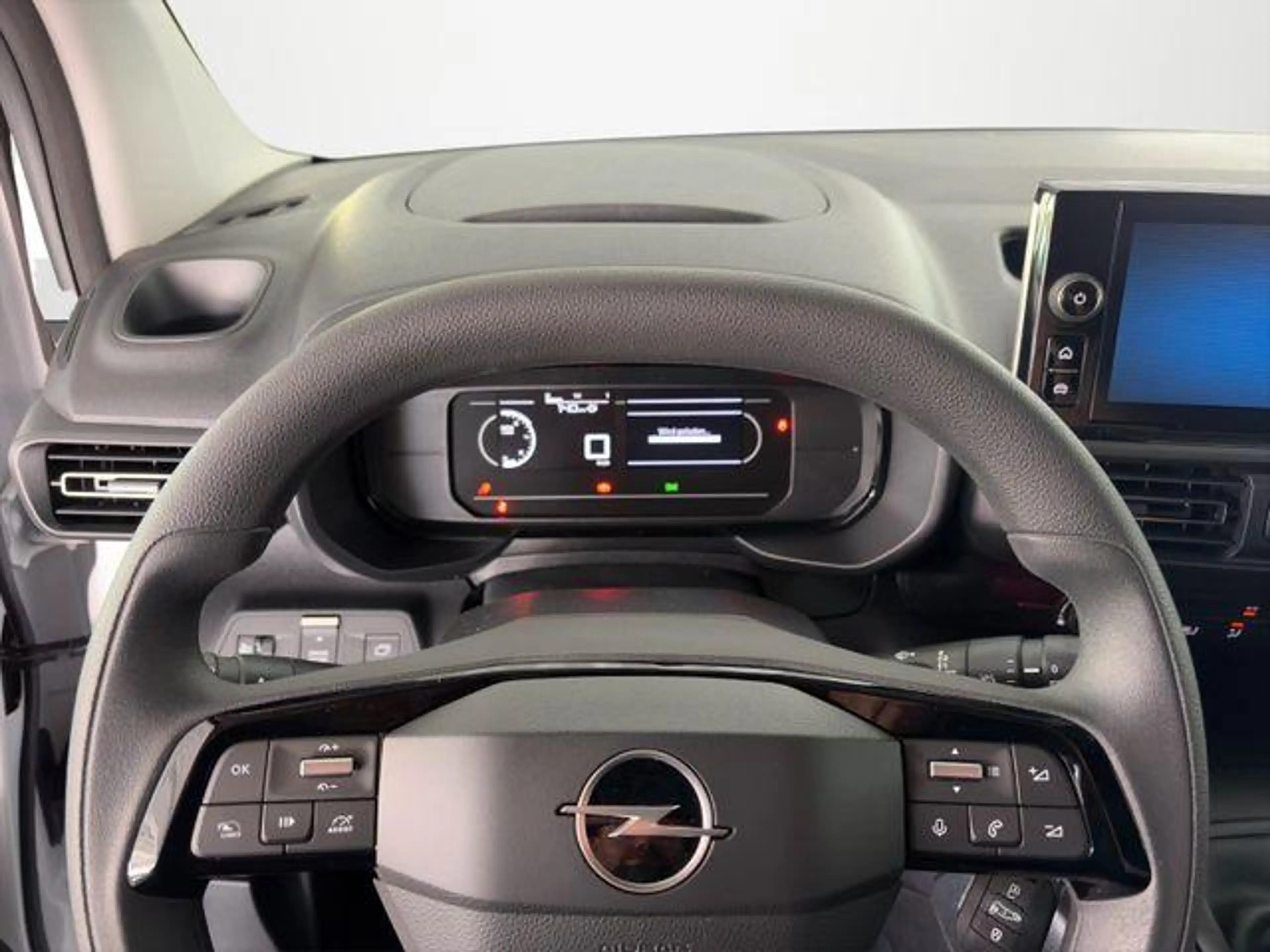 Opel Combo XL L2 Edition 1.5/10"BS/HOLZBODEN 75 kW (102 PS... — photo 7