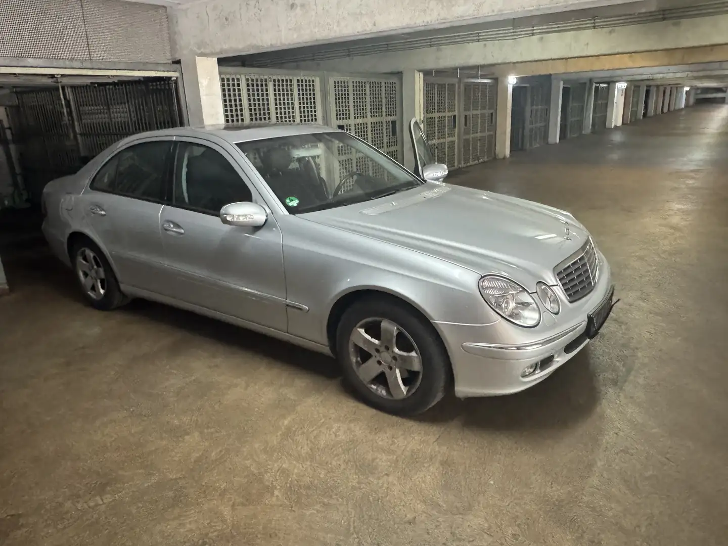 Mercedes-Benz E 280 E 280 CDI (211.020) Grijs - 1