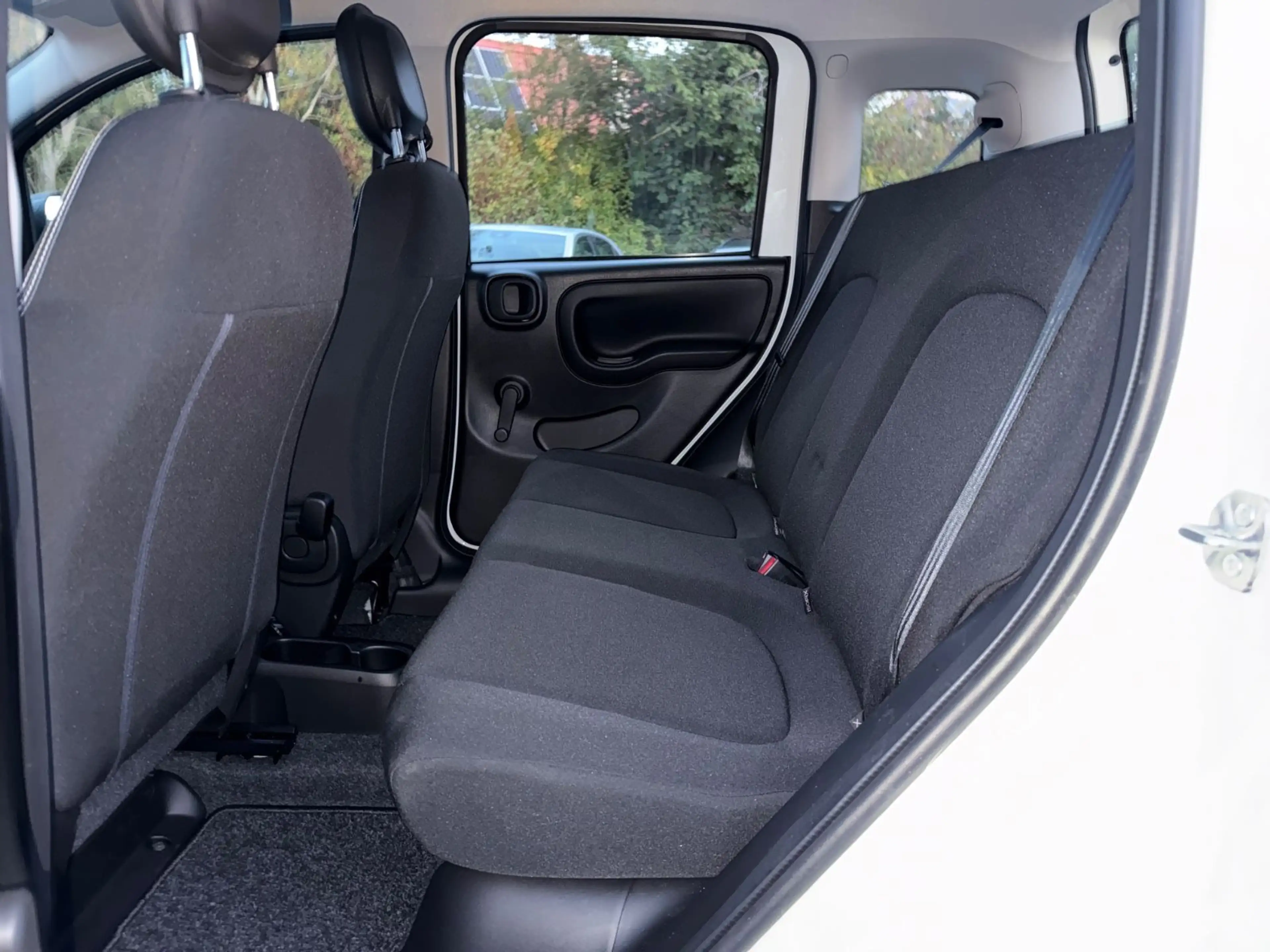 Fiat Panda 1.0 GSE *1.HAND*WENIG KM*KLIMA*DAB* — photo 11