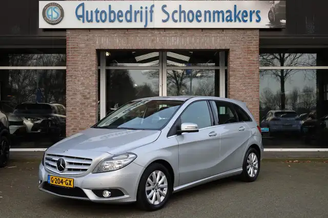 Mercedes-Benz B 180 Ambition STOELVERW. XENON CRUISE CLIMA NAVI BT-TEL