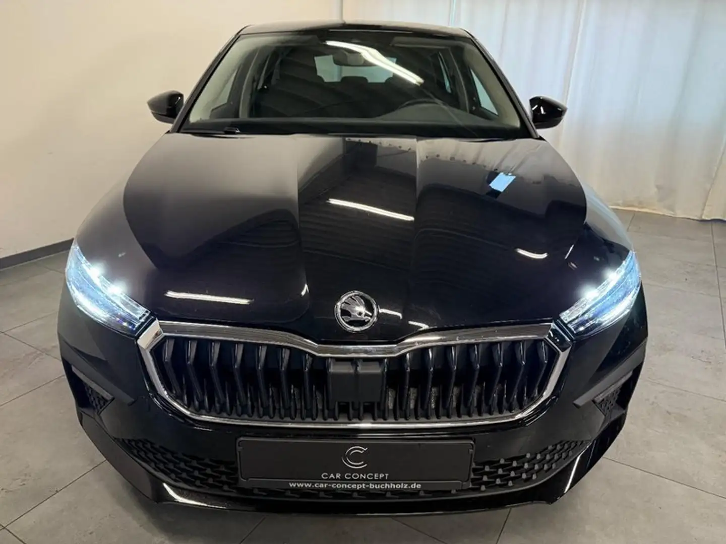 Skoda Scala Selection 1.0 TSI DSG AHK ACC KAMERA Schwarz - 2