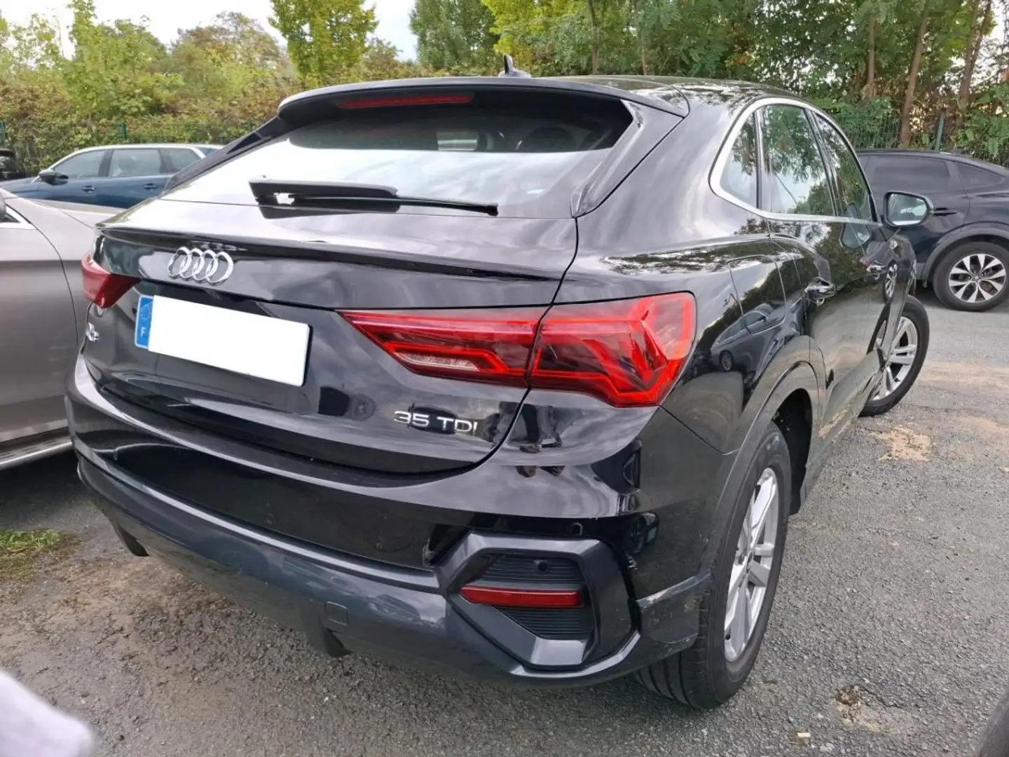 Audi Q3 2.0 35 TDI 150 S-tronic Business Line CAMERA GPS Negro - 2
