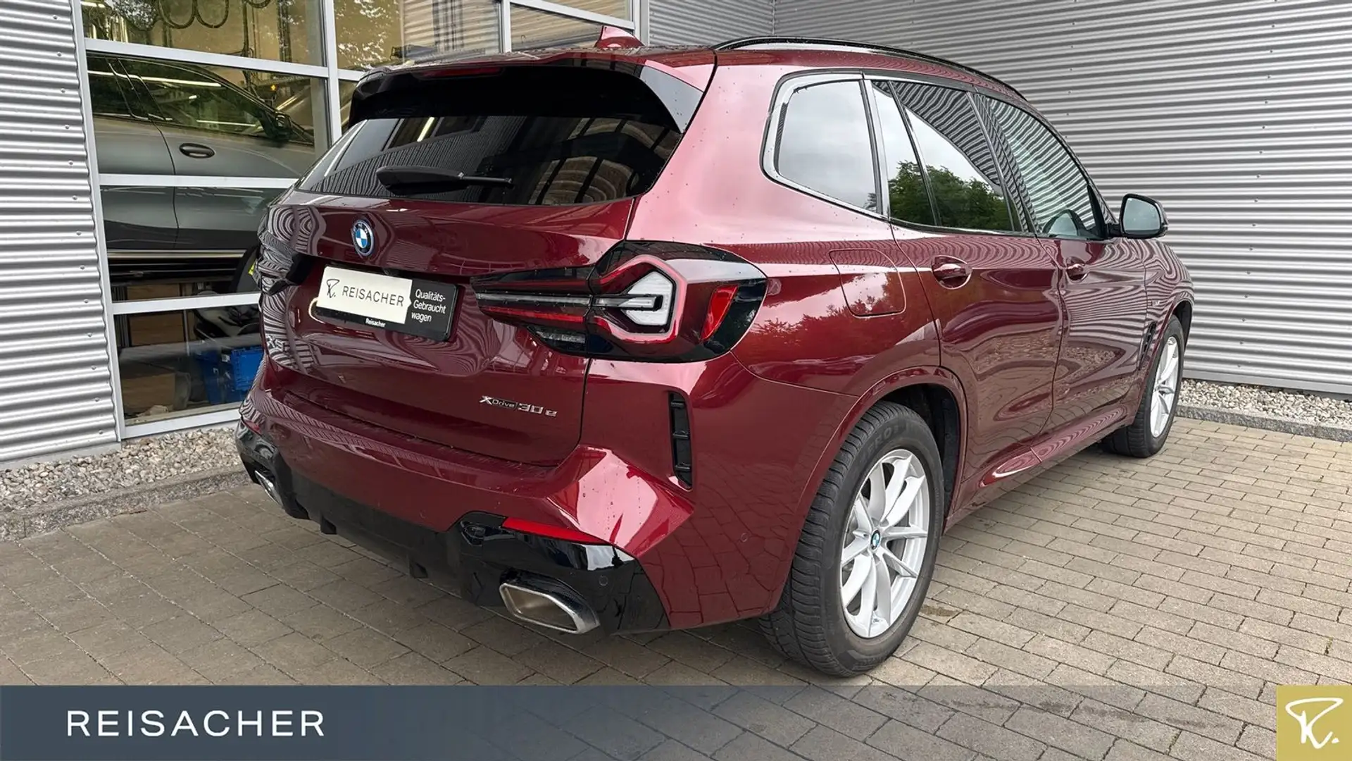 BMW X3 xDrive 30e M-Sport Navi HUD 360° ACC AHK Rot - 2