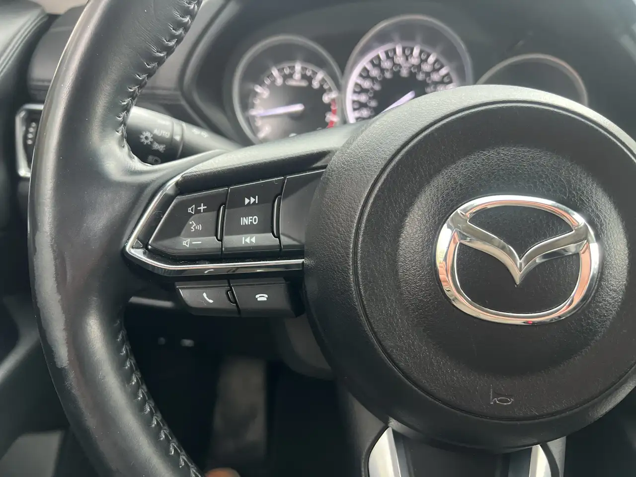 Mazda CX-5 снимка Mazda CX-5