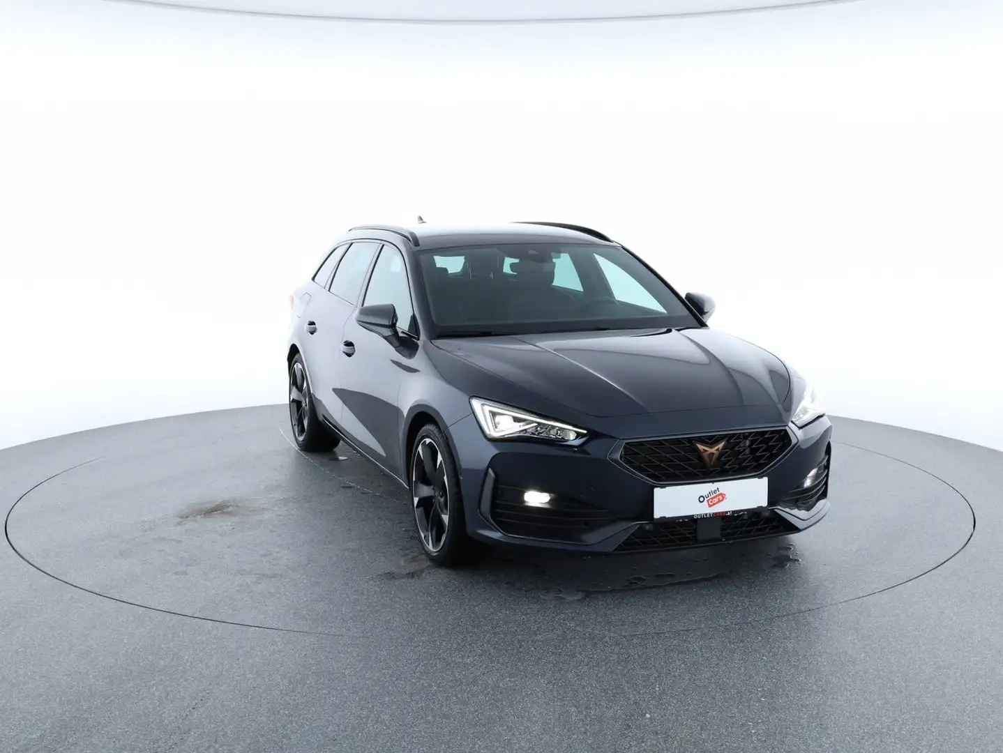 CUPRA Leon 1.5 eTSI DSG 150 Grau - 2