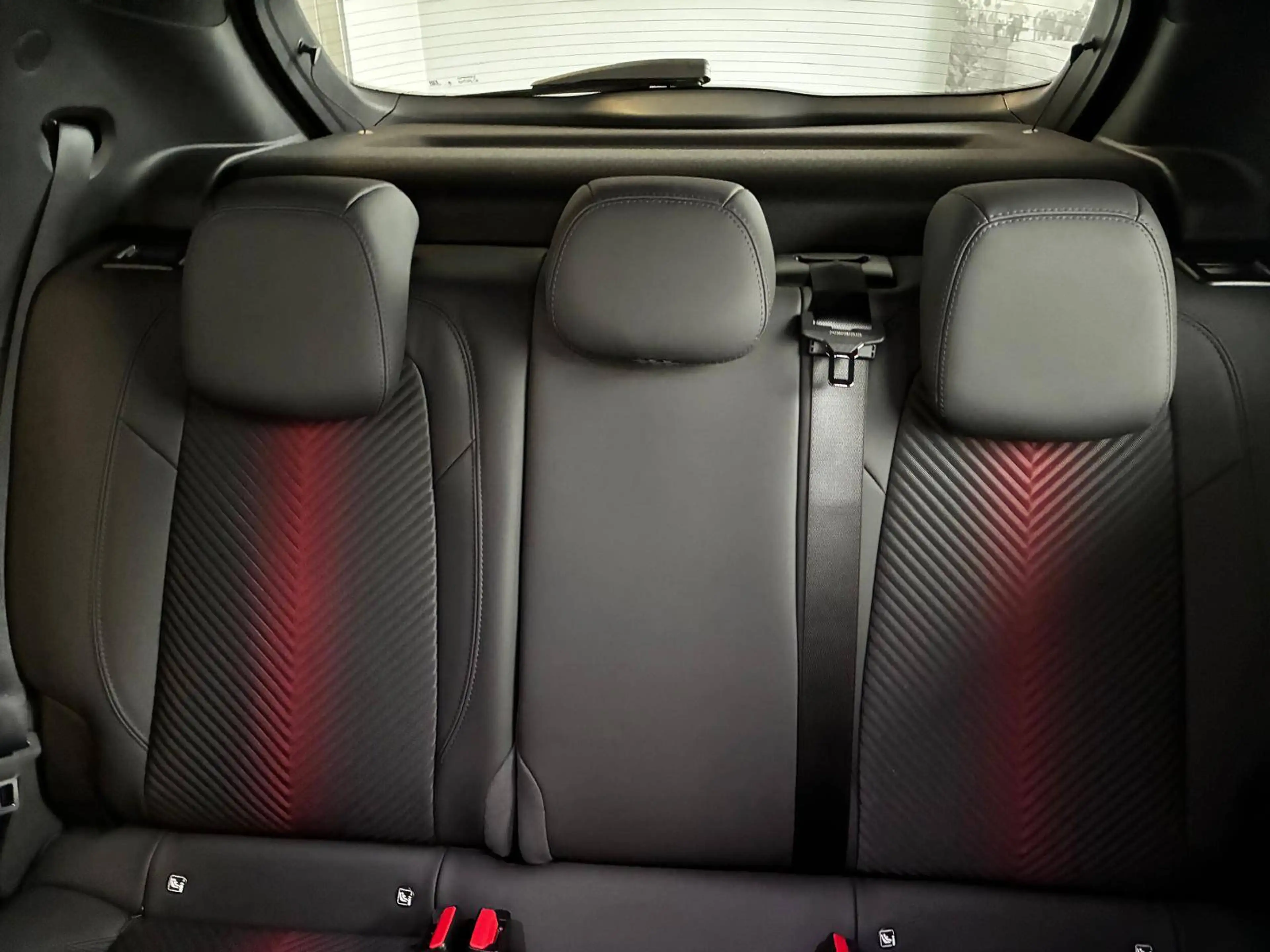 Alfa Romeo Junior Junior Ibrida Speciale 1.2 MHEV e-DCT6 Speciale — photo 11