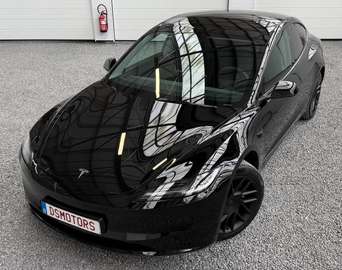 RWD - Triple Black - Net gepolierd! - 9687km!