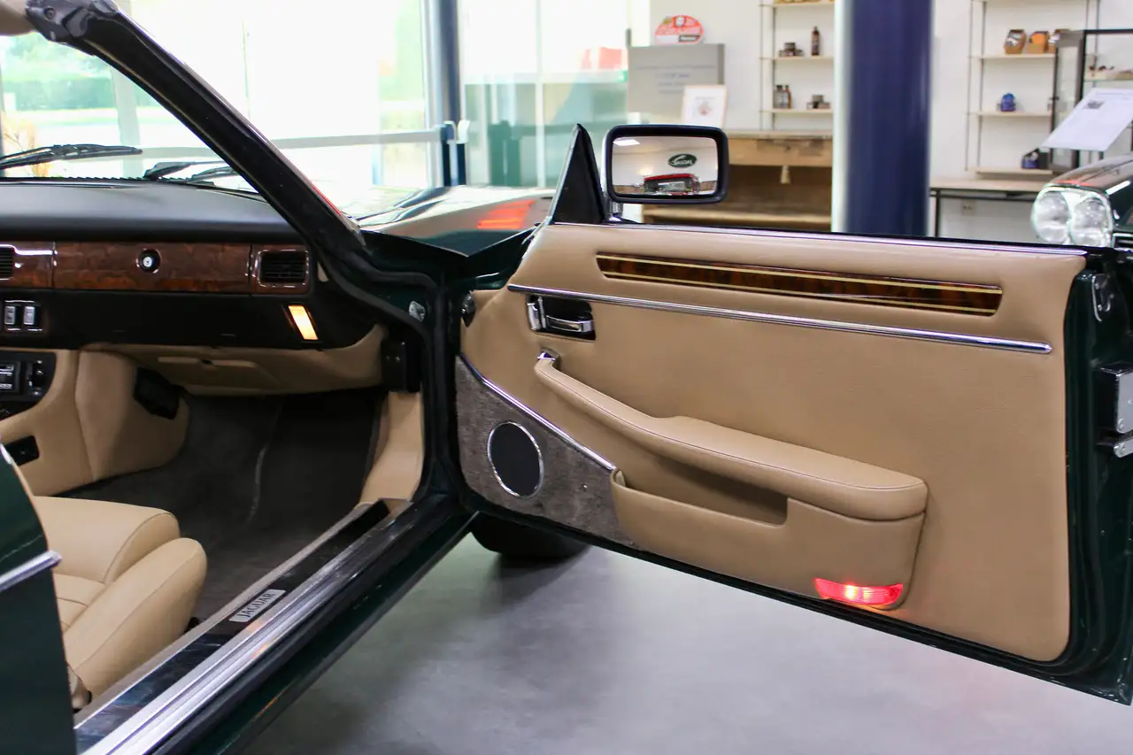 Jaguar XJS Cabrio V12, foto 12