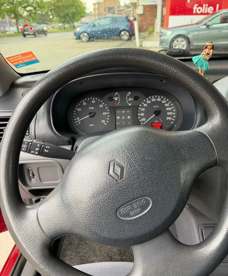Renault Clio 1.2i On Stage, foto 7