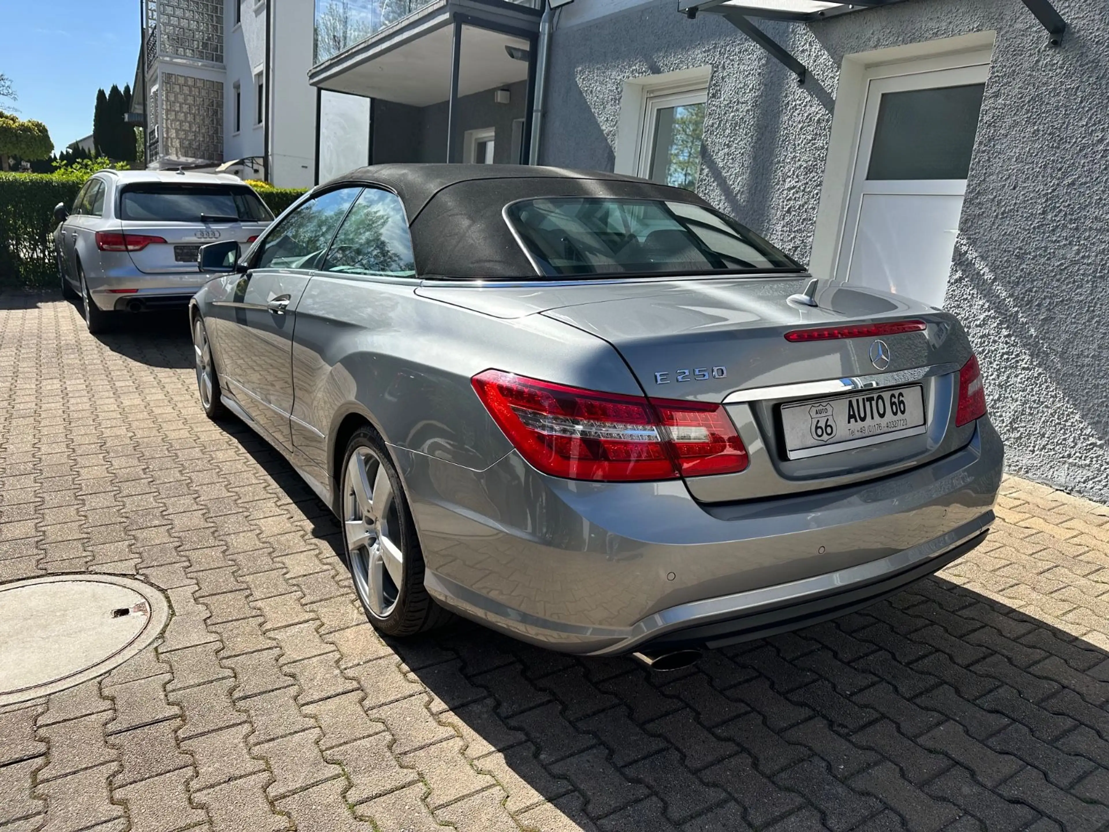 Mercedes-Benz E 250 E Cabrio E 250 CGI Avantgarde|Navi|AHK|gep — photo 3