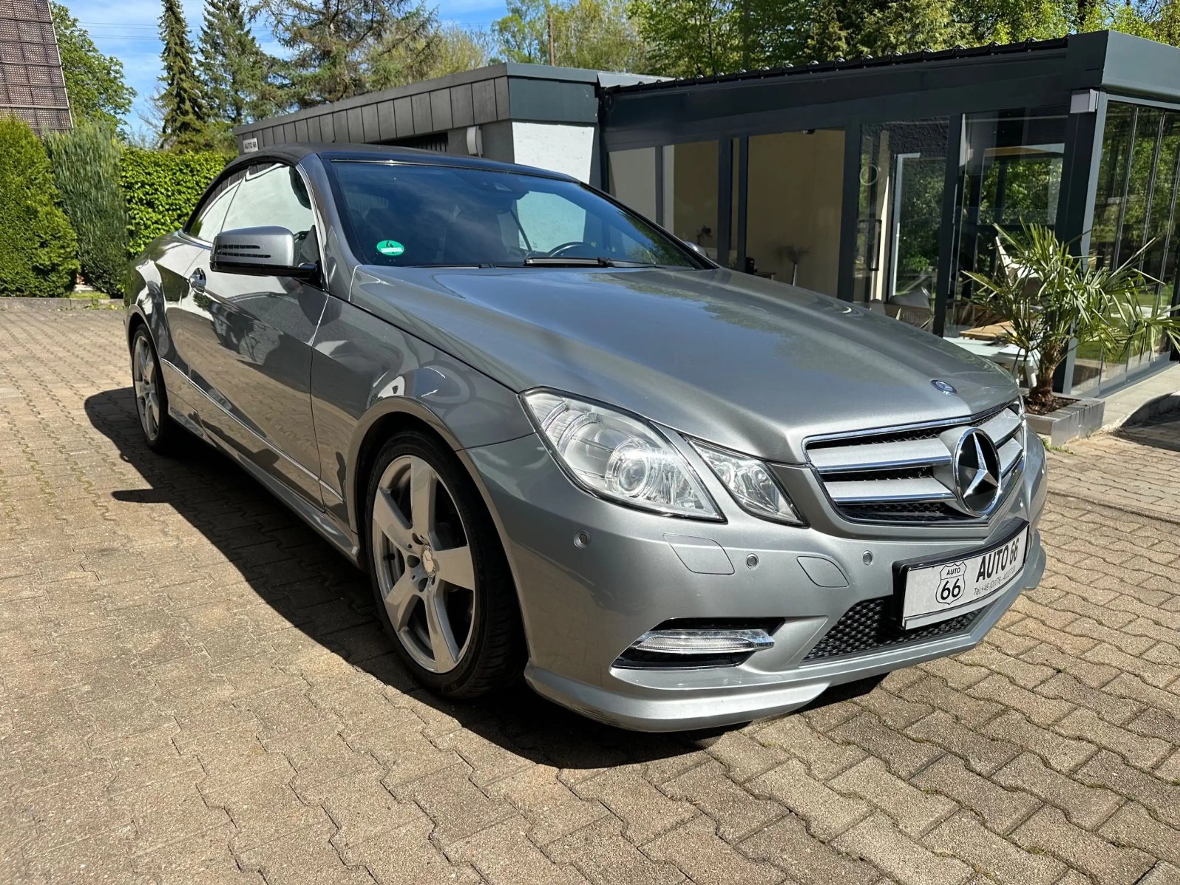 Mercedes-Benz E 250 E Cabrio E 250 CGI Avantgarde|Navi|AHK|gep
