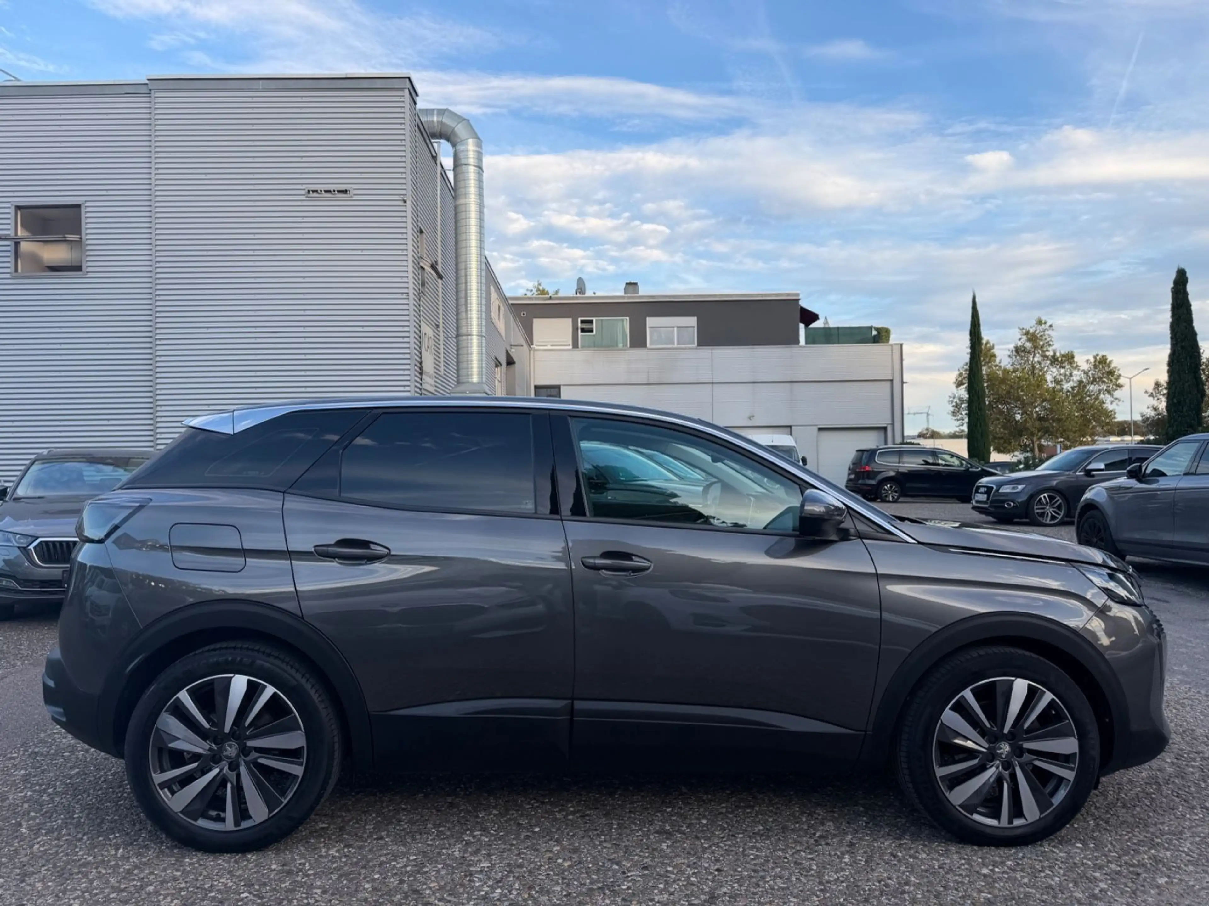 Peugeot 3008 Active Pack*LED*Navi*360°*Spurhalte*2.Hd — photo 4