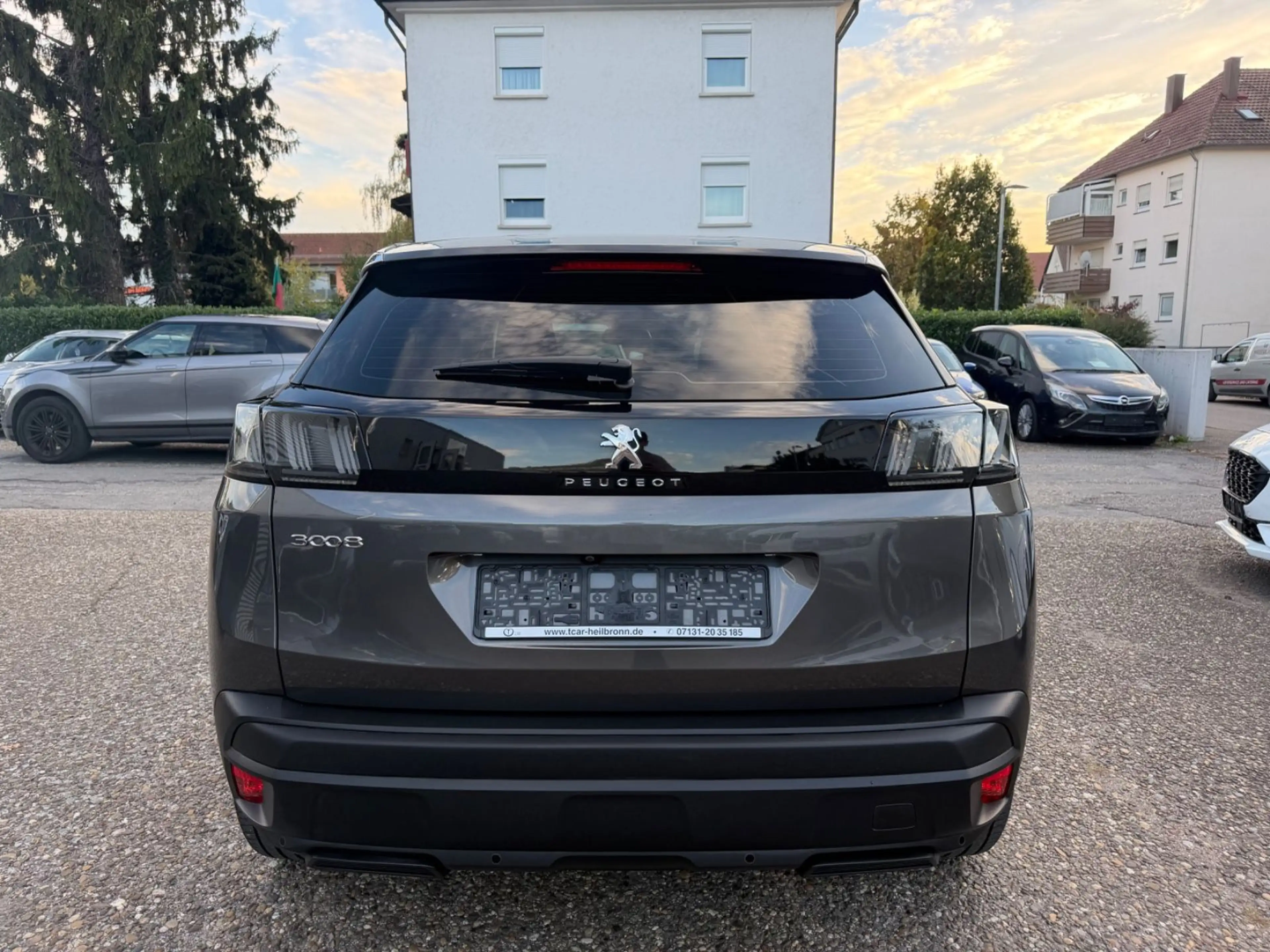 Peugeot 3008 Active Pack*LED*Navi*360°*Spurhalte*2.Hd — photo 6