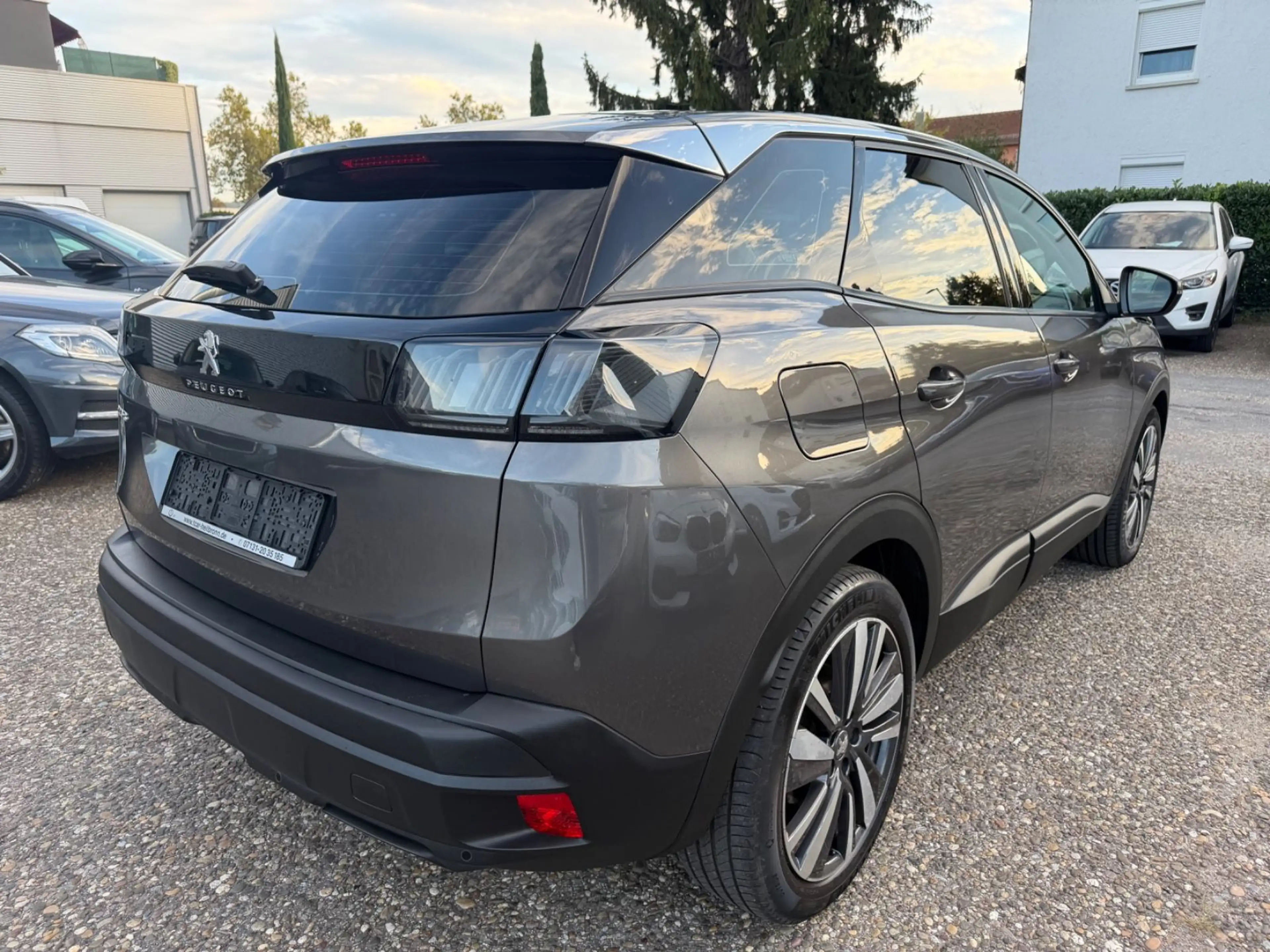 Peugeot 3008 Active Pack*LED*Navi*360°*Spurhalte*2.Hd — photo 5