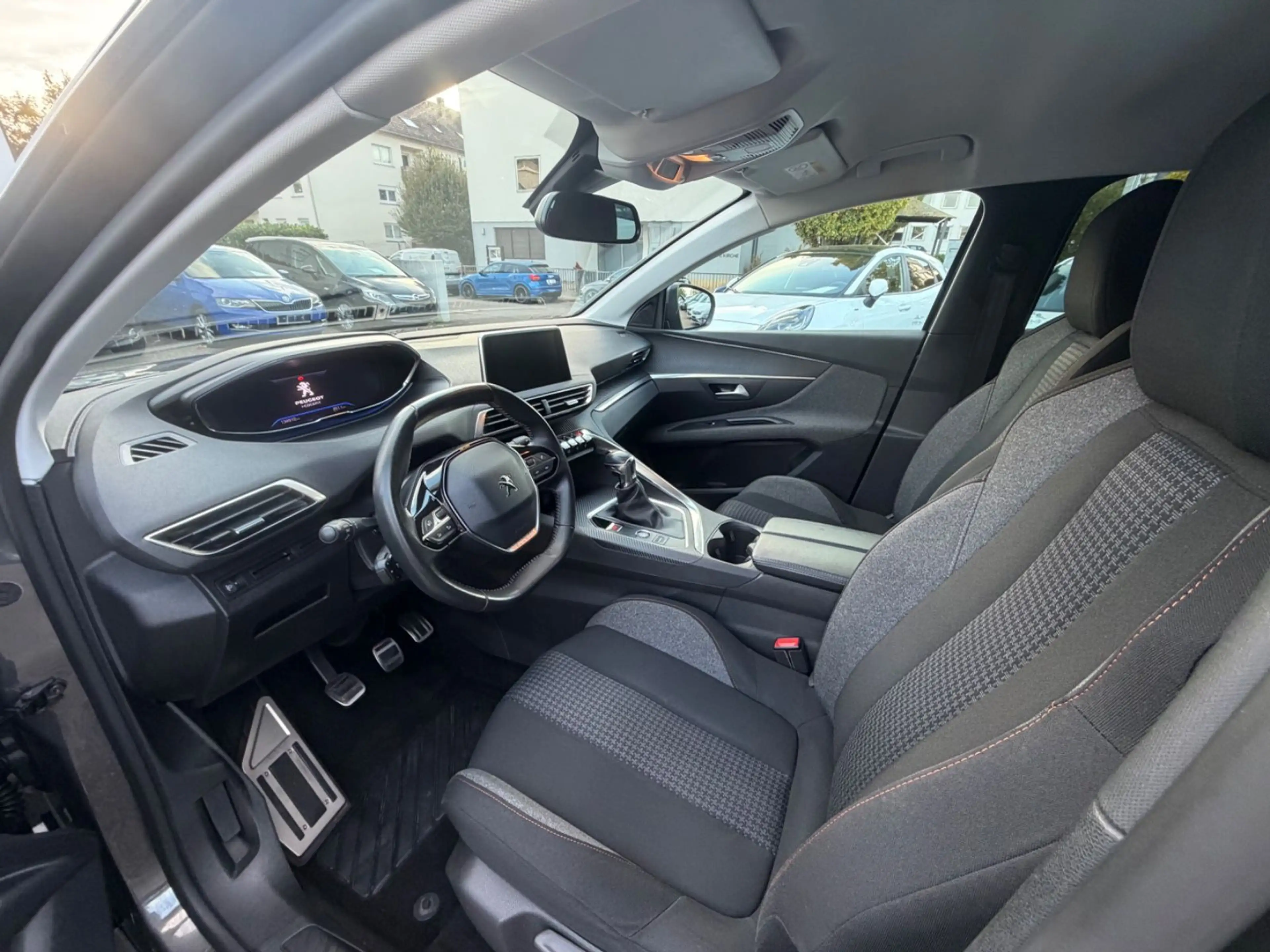 Peugeot 3008 Active Pack*LED*Navi*360°*Spurhalte*2.Hd — photo 10