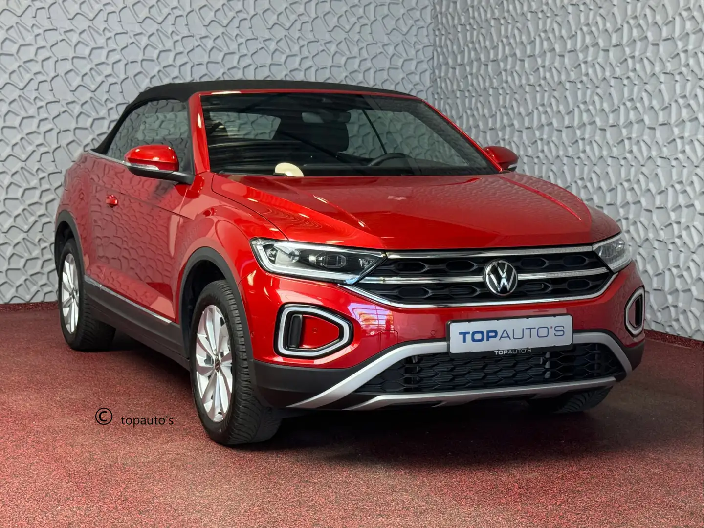 Volkswagen T-Roc Cabrio TSI VIR.COCKPIT CARPLAY NAVI IQ.LED STOEL/S Rood - 1