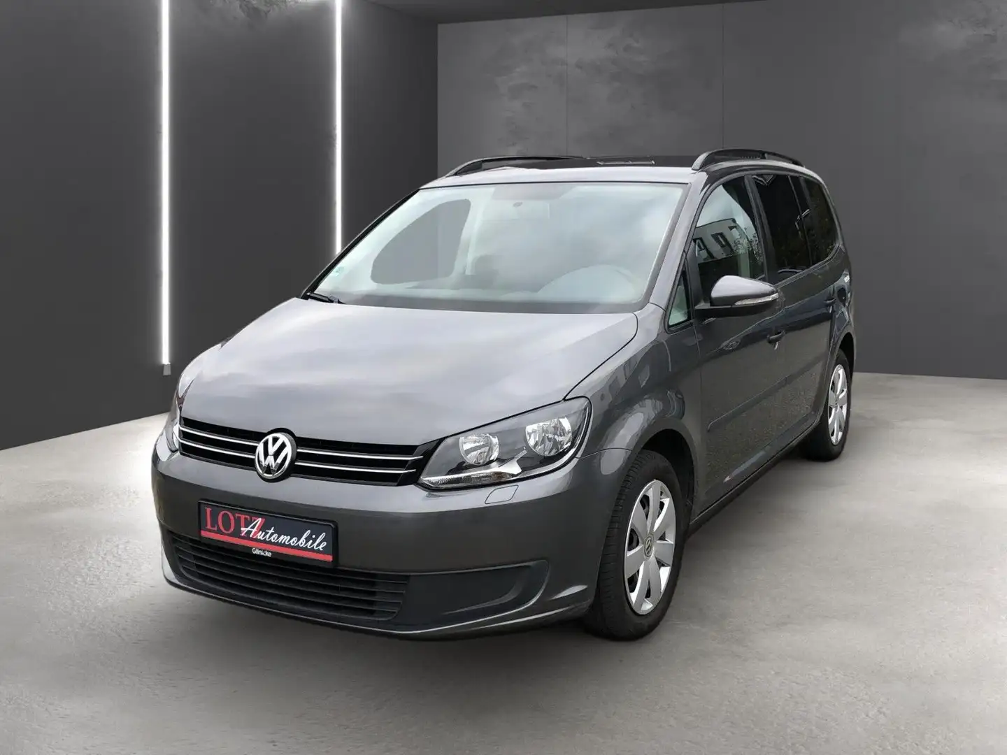 Volkswagen Touran Trendline Grau - 1