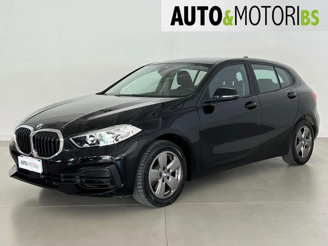 BMW 118