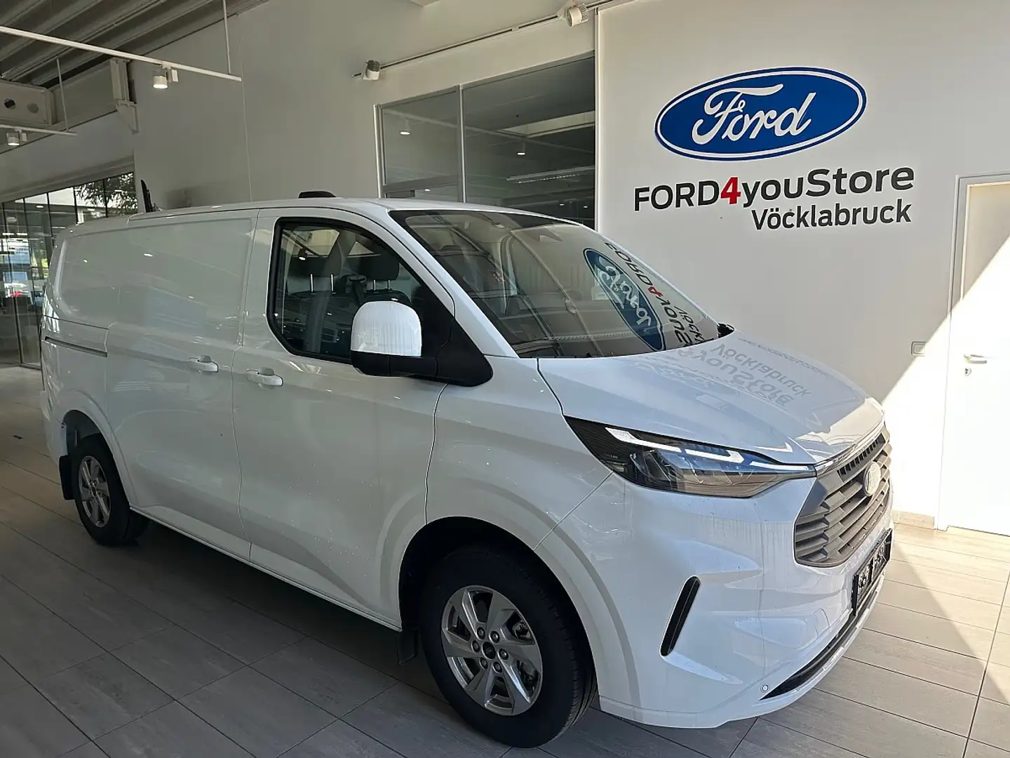 Ford Transit Custom Kasten 2,0 EcoBlue L1H1 320 Limited Weiß - 1