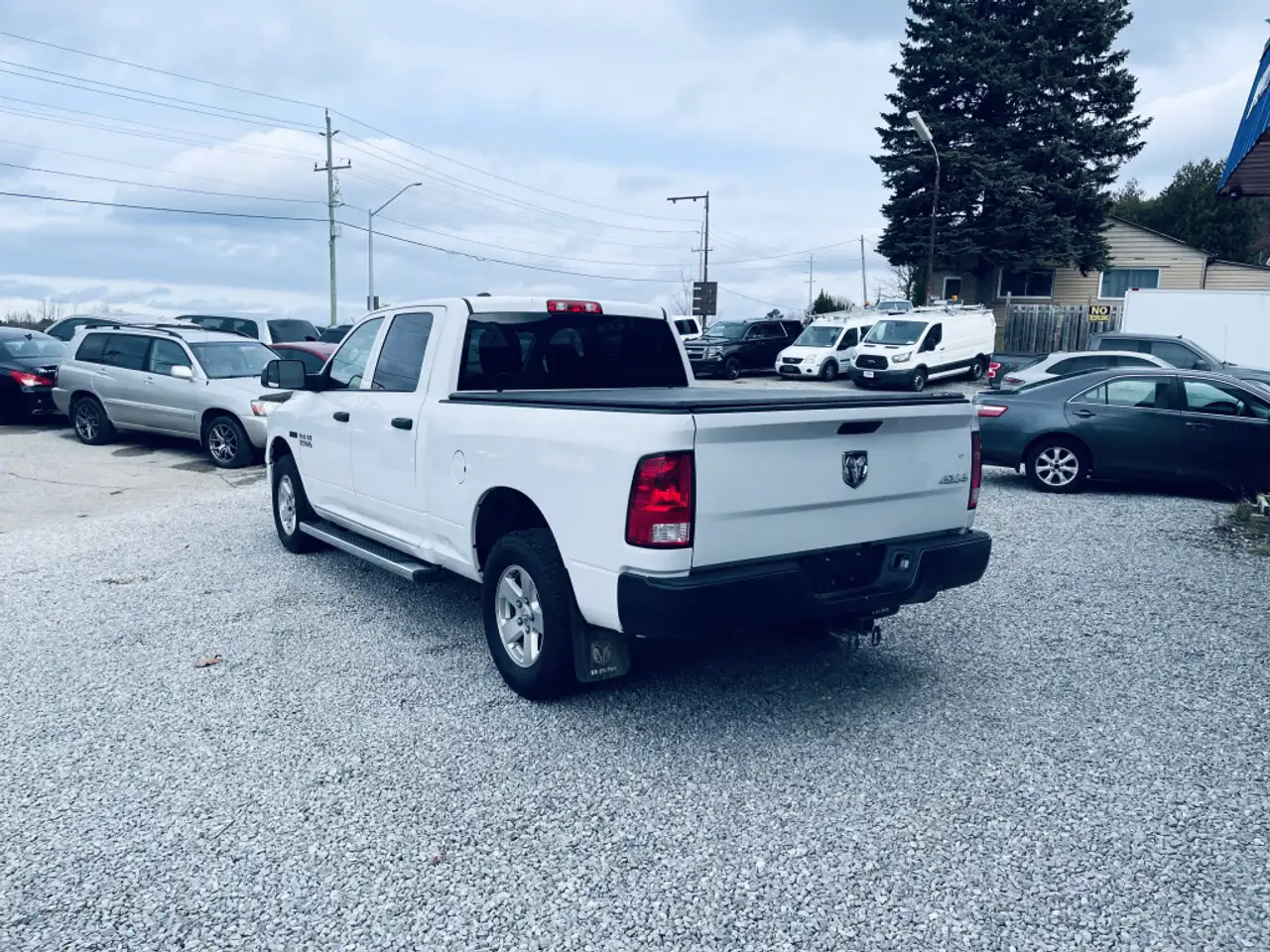 RAM 1500 снимка RAM 1500