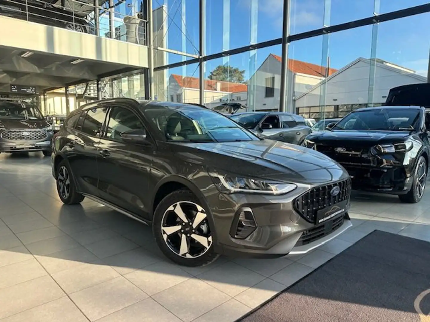 Ford Focus CLIPPER ACTIVE X AUTOMAAT-LEDER-OPEN DAK Grigio - 1