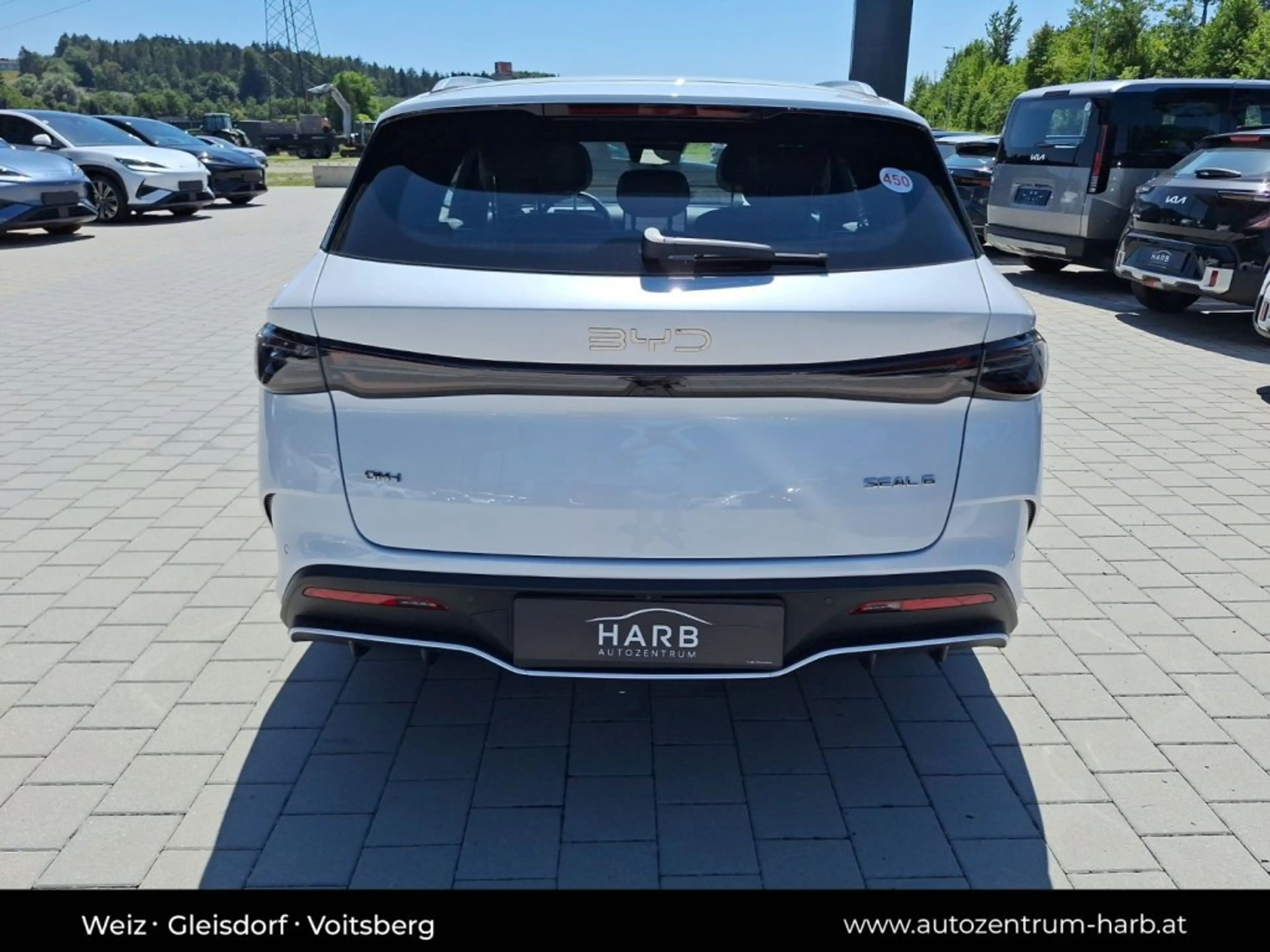 BYD Seal 6 DM-i Touring Boost — photo 14