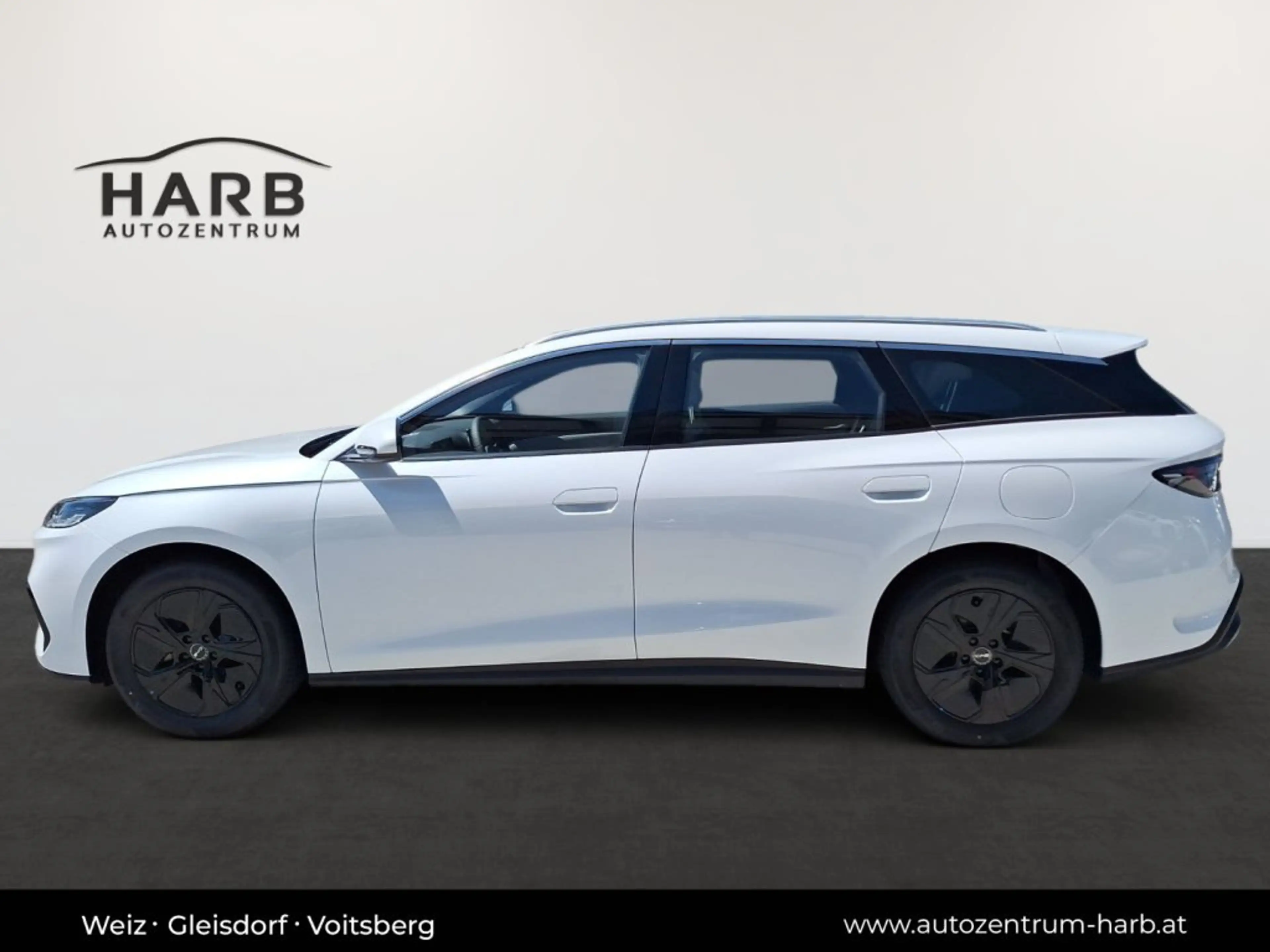BYD Seal 6 DM-i Touring Boost — photo 8