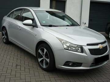 Cruze 1.8 Liusiene Navi Euro 5 Klima Servo